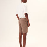 BERMUDA RETA EM SARJA MASCULINA KAKI MÉDIO