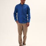 CAMISA MANGA LONGA EM JEANS MASCULINO MÉDIO
