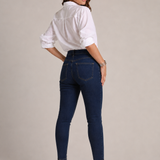 ESCURO