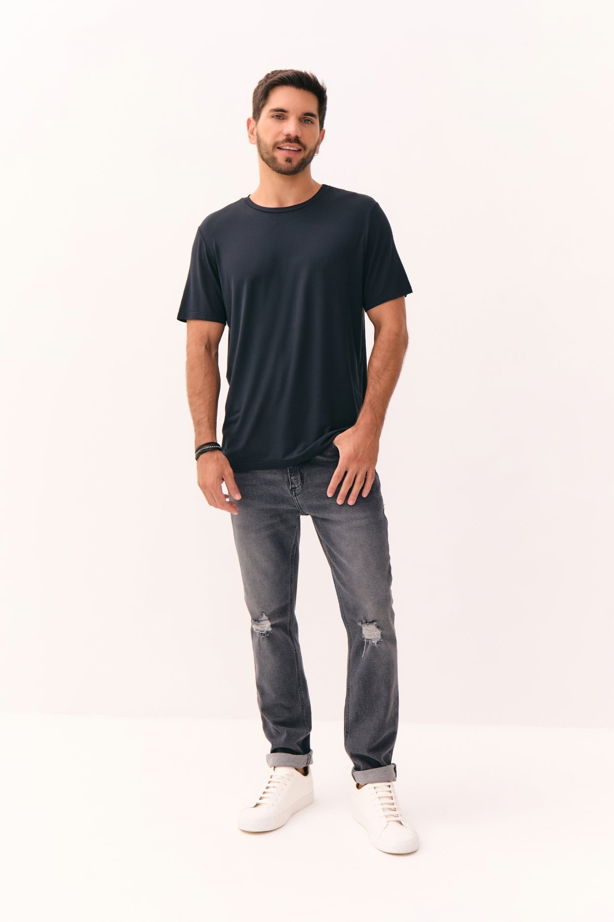 BLACK JEANS