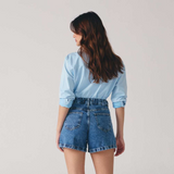 Short Feminino Jeans com Regulador