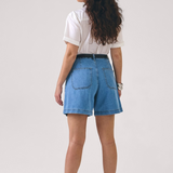 Bermuda Feminina Alfaiatada Com Cinto