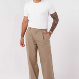 Calça Chino Baggy em Sarja