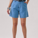 Bermuda Feminina Alfaiatada Com Cinto