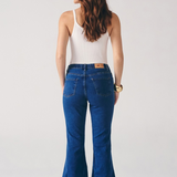 Calça Flare Feminina Jeans Cintura Média