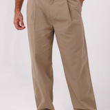 Calça Chino Baggy em Sarja