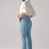 Calça Feminina Reta - Jeans Claro